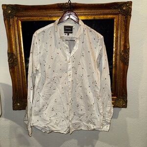 BONOBOS 100% Cotton Slim Fit White Skiing Print Novelty Button Down Large